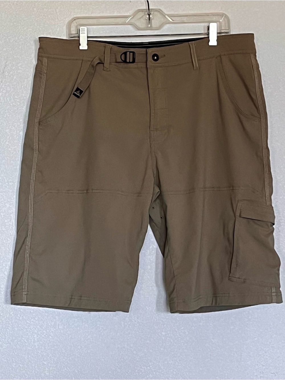 prAna Men's Stretch Zion Belted Hiking Cargo Shorts Khaki Tan Size 38